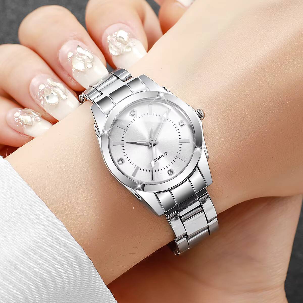 Luxury Rhinestone Women Watche - Luxury Watch Organizer reseña y precio